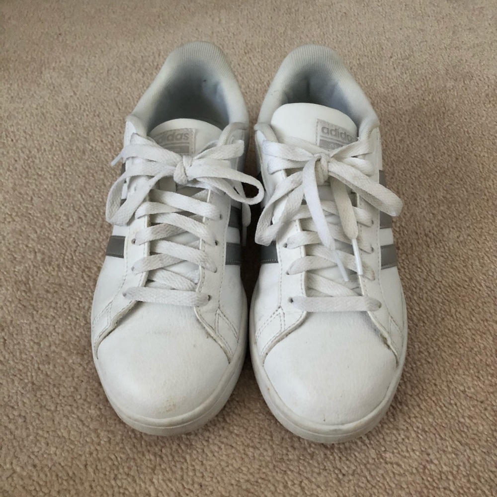 ADIDAS cloudfoam white silver sneakers